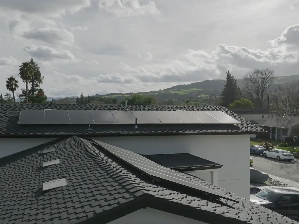 Benefits of Hiring Professional Solar Panel Installers